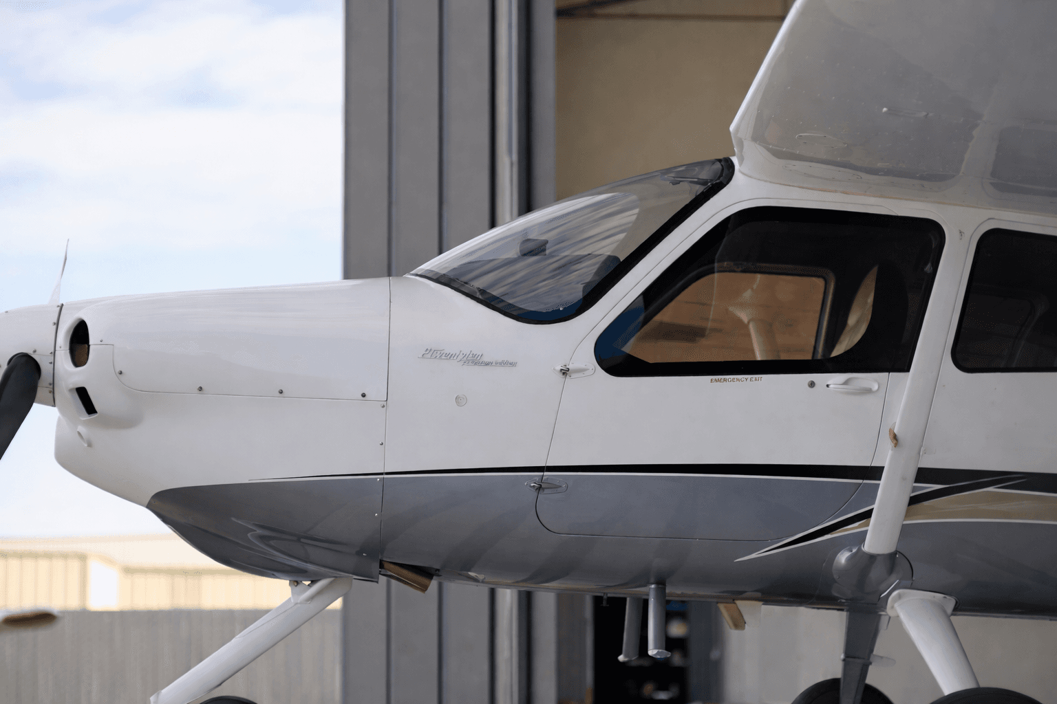 Modern aircraft cockpit